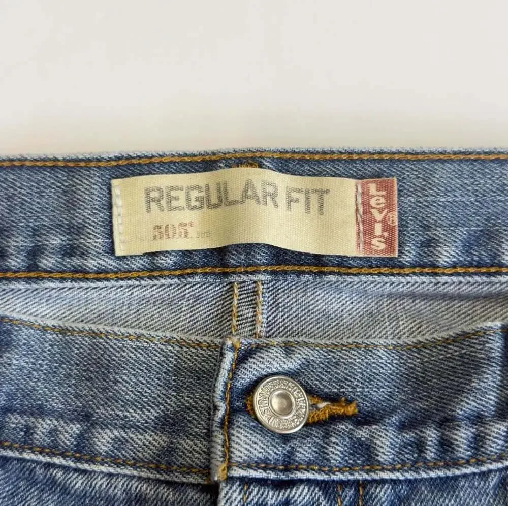 Levi's 505 Regular Fit Jeans Size W38 L30 Light Wash Distressed